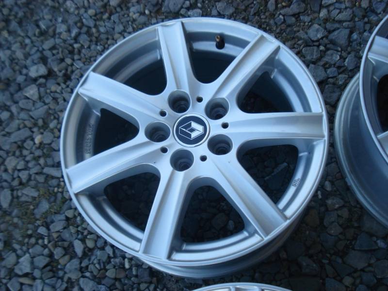 ox_alufelgi-16-cal-5x1143-oryginal-renault