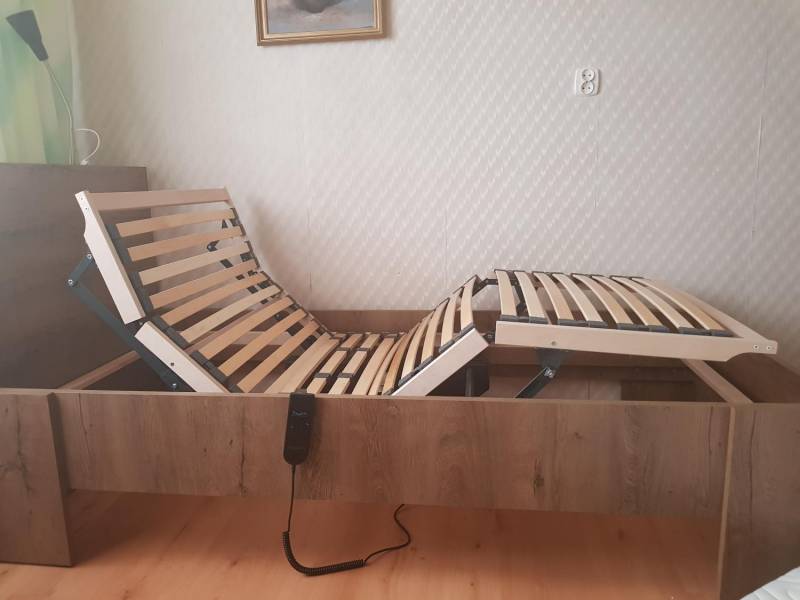 ox_sprzeda-lozko-ze-stelazem-elektrycznym