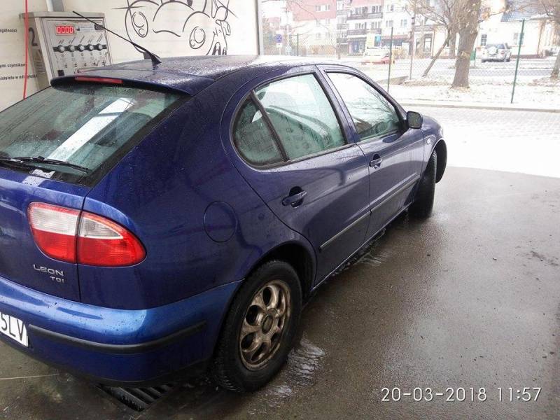 ox_zadbany-seat-leon
