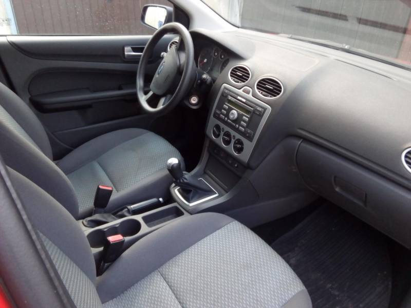 ox_ford-focus-20052006-r-16-benzlpg-krajowy-134-tys-km