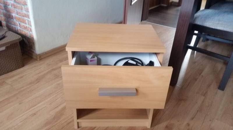 ox_szafka-nocna-kolor-buk