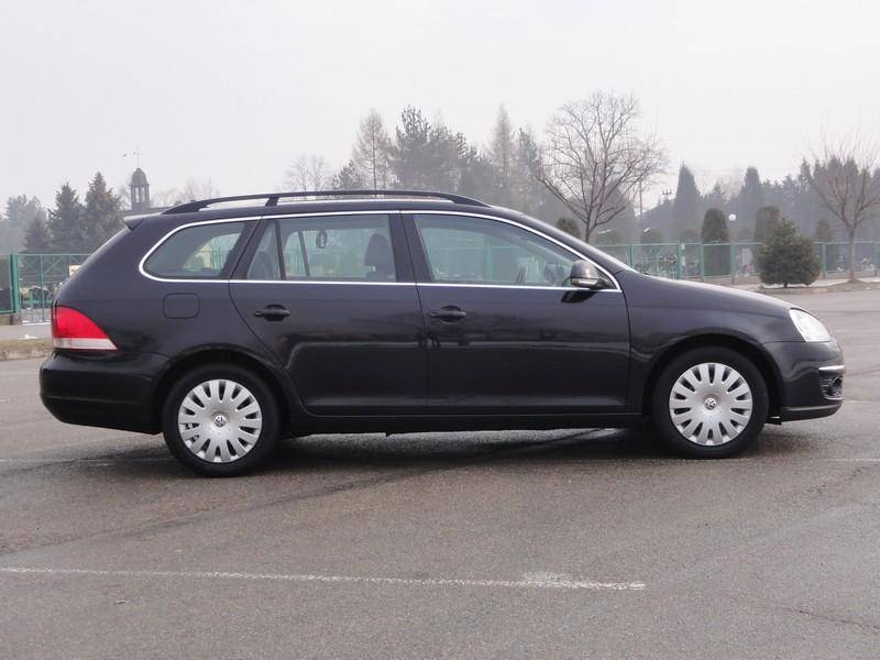 ox_vw-golf-5-20-common-rail-2009-rok-nawi-tempomat-klimatronik-zadbany