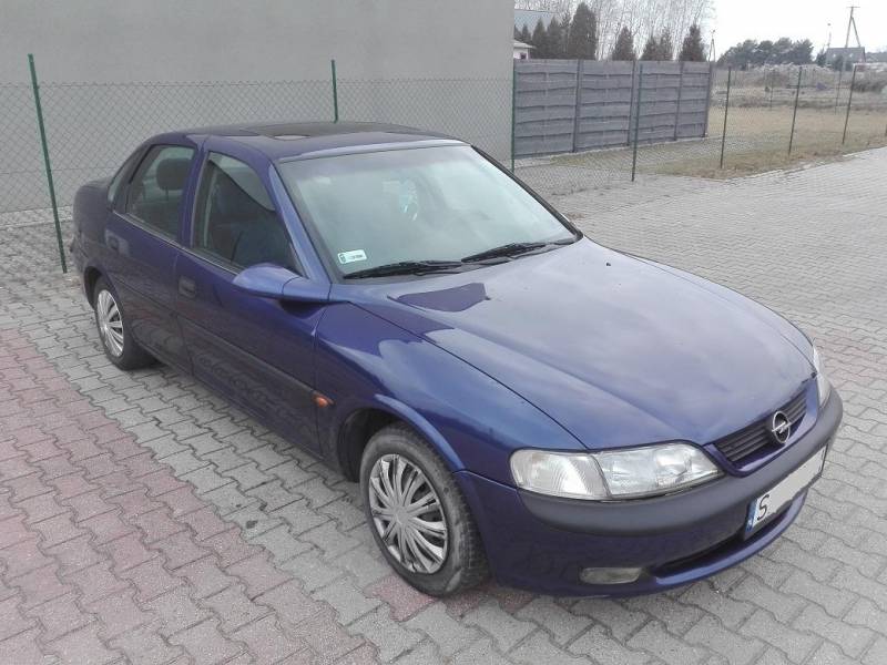 ox_opel-vectra-b-16-benzyna