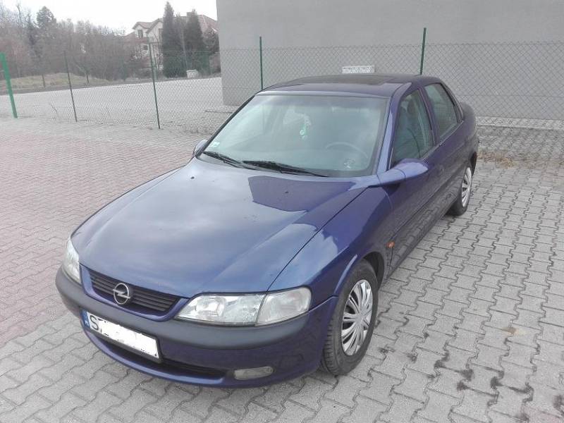 ox_opel-vectra-b-16-benzyna