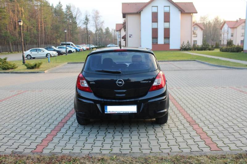 ox_opel-corsa-d-14-lpg-salon-polska