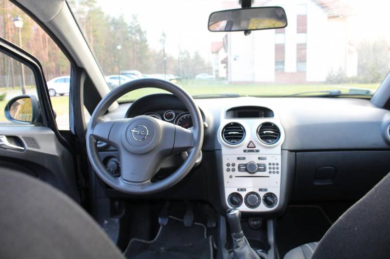 ox_opel-corsa-d-14-lpg-salon-polska