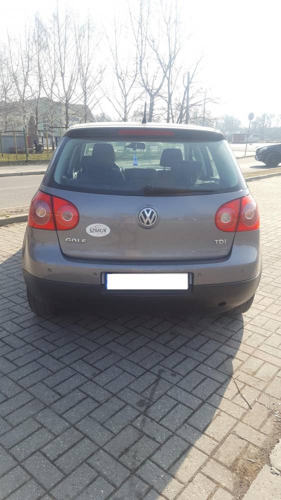 ox_sprzedam-vw-golfa-v-19-tdi