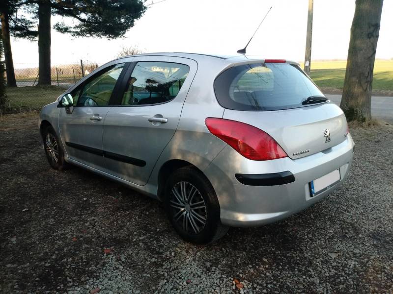 ox_peugeot-308-krajowy-2008-r-serwisowany-16-benzyna-120km