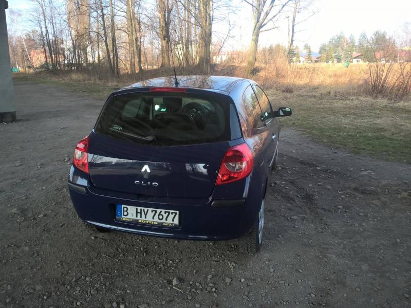 ox_renault-clio-3-2009r-12-benzyna-okazja