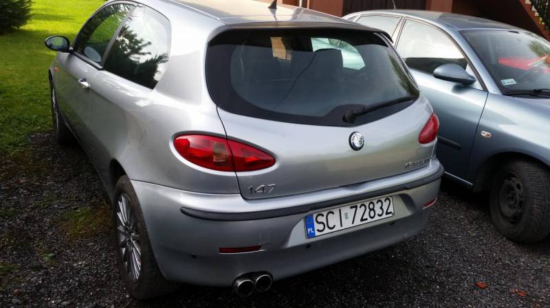 ox_alfa-romeo-147-16-120km