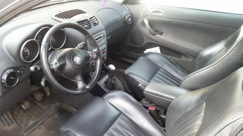 ox_alfa-romeo-147-16-120km