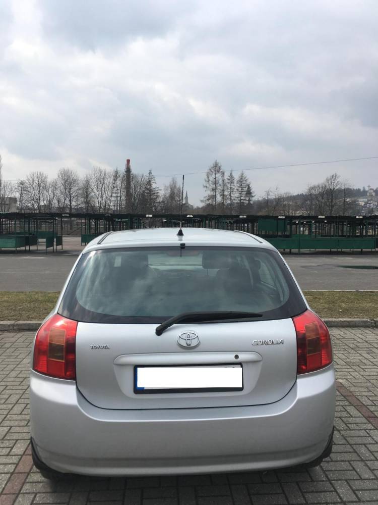 ox_sprzedam-toyota-corolla-14-benzyna