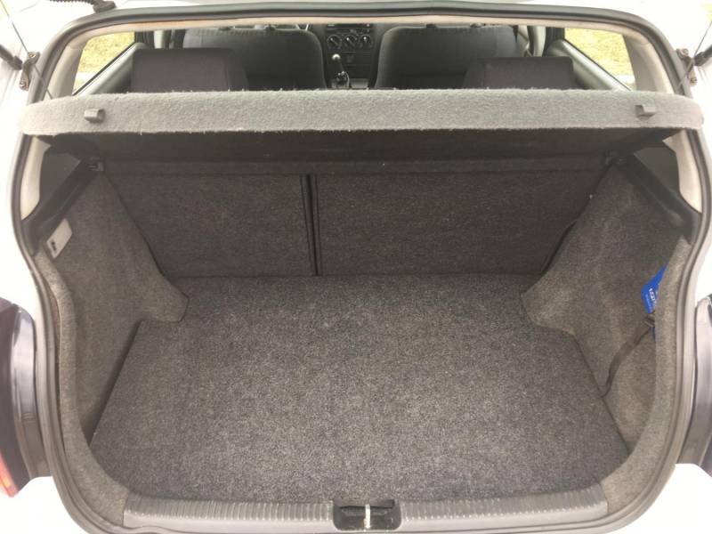 ox_sprzedam-toyota-corolla-14-benzyna