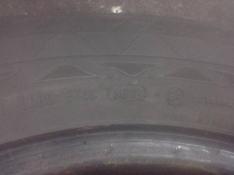 ox_opony-zimowe-235-65-16c-continental-12-rok