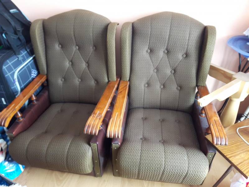 ox_kanapa-rogowa-sofa-rogowka-2-i-3-osobowa-i-2-fotele
