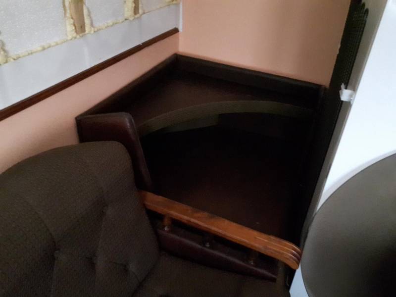 ox_kanapa-rogowa-sofa-rogowka-2-i-3-osobowa-i-2-fotele