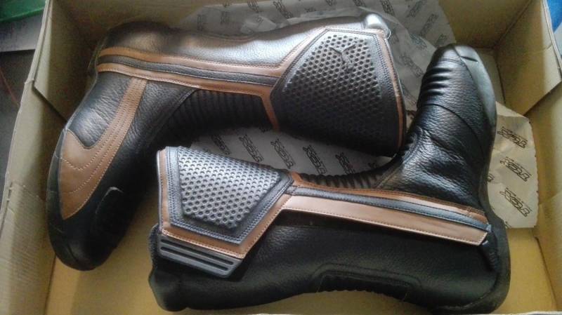 ox_buty-motocyklowe-puma-42