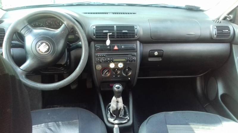 ox_seat-leon-1-2004-r-benzyna-gaz