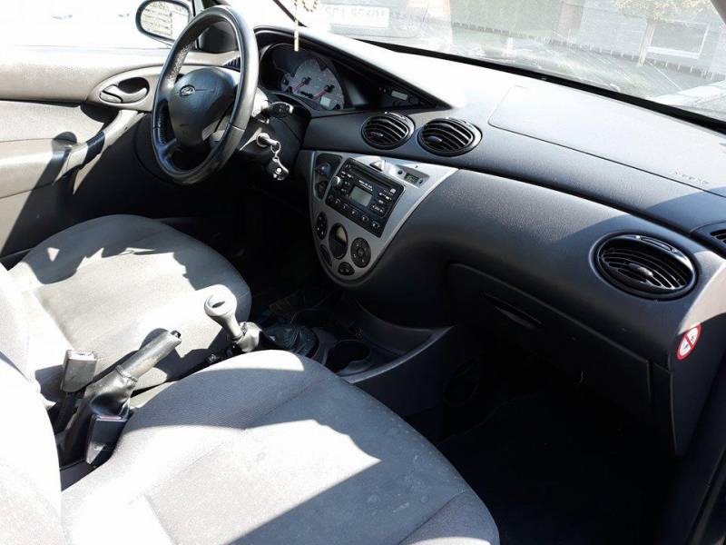 ox_ford-focus-18-lpg-2003r