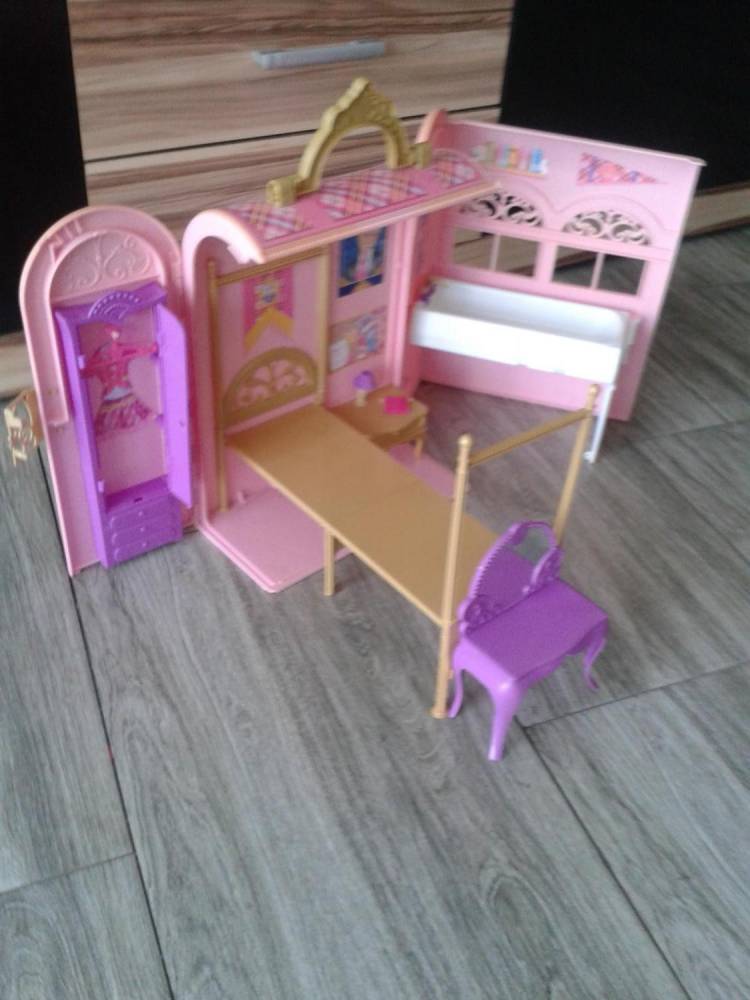 ox_domeklalka-barbie