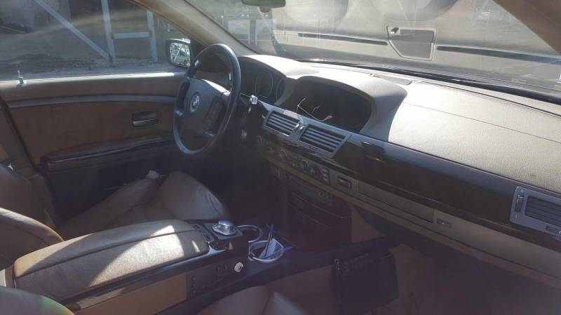 ox_bmw-745-e65