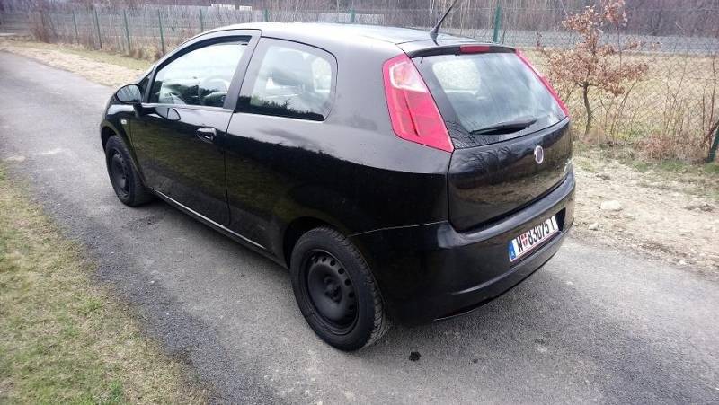 ox_fiat-grande-punto12-benz2008r125000kmklimastan-bdb