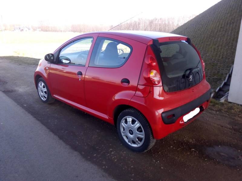 ox_peugeot-107-oszczedny-2007-r-przebieg-114-tys-km-5-drzw