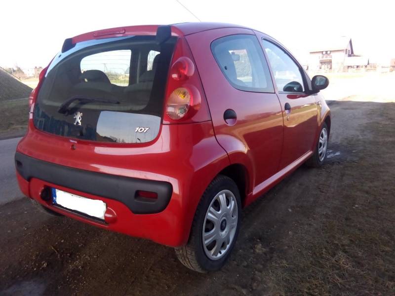 ox_peugeot-107-oszczedny-2007-r-przebieg-114-tys-km-5-drzw