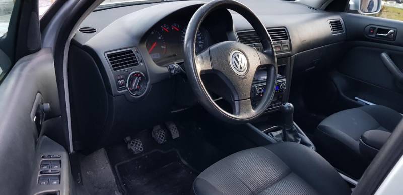 ox_sprzedam-vw-bora-19-tdi