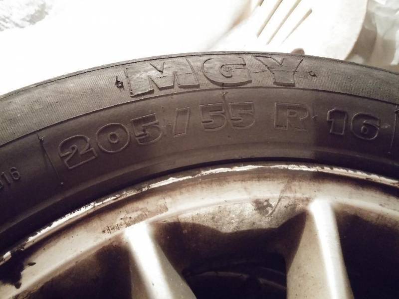 ox_kola-alufelgi-alumy-z-oponami-ford-mondeo-16-cali-oryginalne-4x108