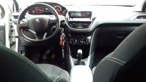 ox_peugeot-208-14-hdi-klima-tempomat2012-rok