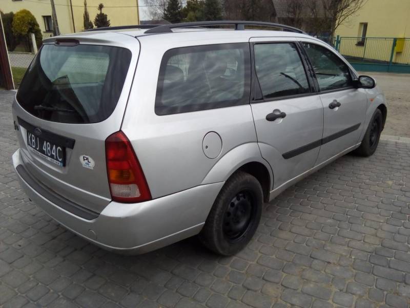 ox_ford-focus-19992000-r-1-wlasciciel
