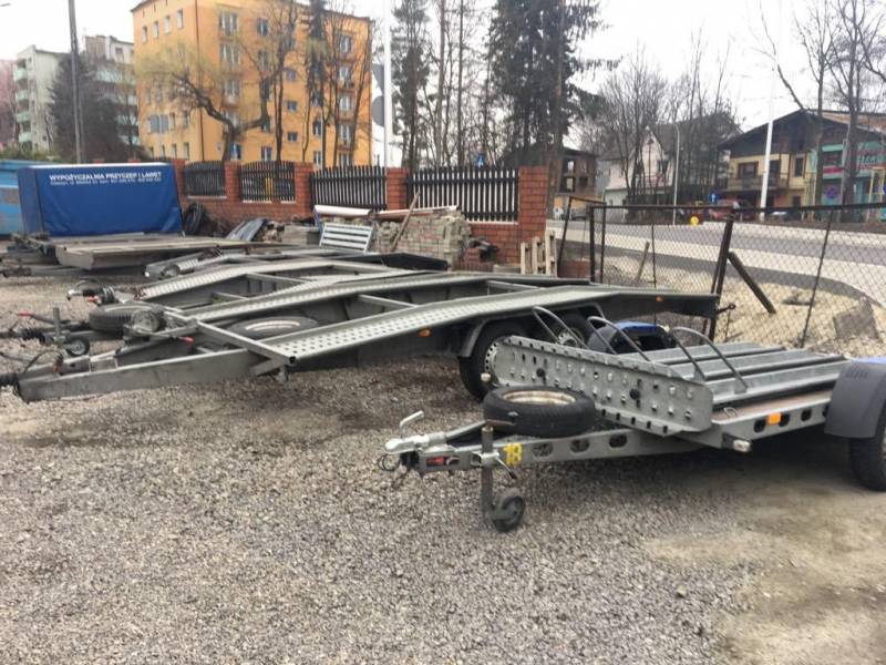 ox_wypozyczalnia-bagaznikow-rowerowych-przyczep