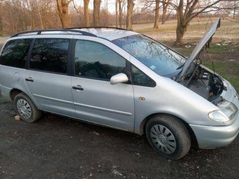 ox_vw-sharan-19tdi-niezawodny-silnik