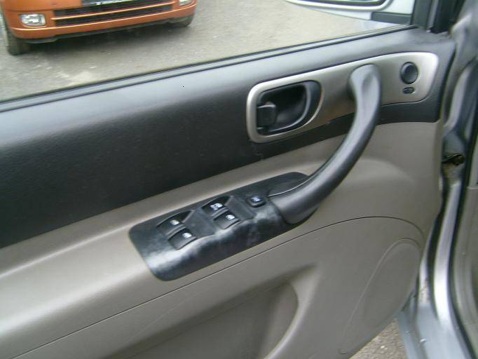 ox_daewoo-tacuma-2004r-z-gazem