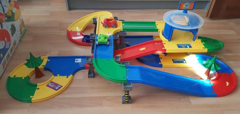ox_wader-kid-cars-3d-garaz-z-trasa-55-m