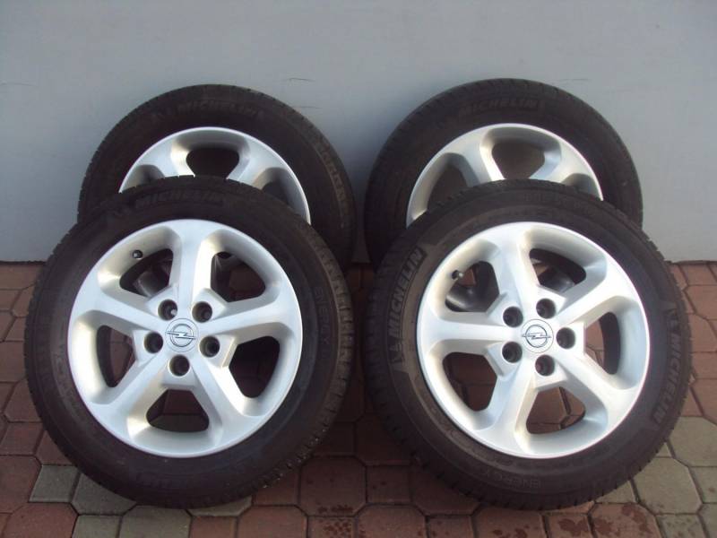 ox_felgi-aluminiowe-opel-z-oponami-lato-2055516