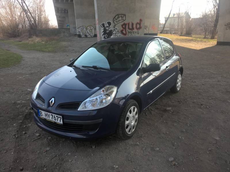 ox_renault-clio-3-2009r-12-benzyna
