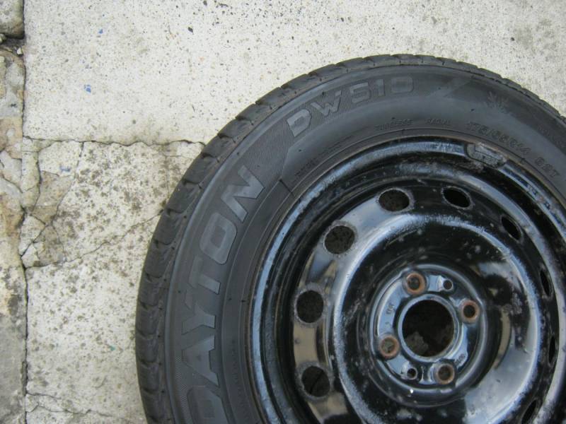 ox_kola-opony-vw-polo-golf-4100-dayton-dw-510-17565-r14