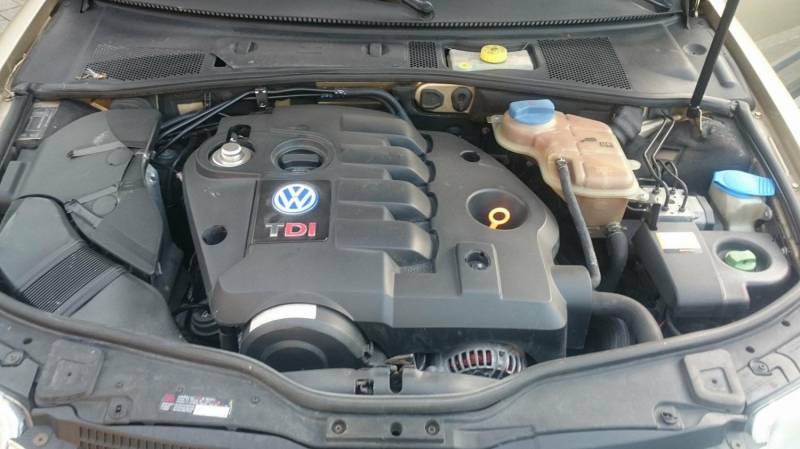 ox_bardzo-dobry-stan-passat-b5-19-tdi-130-km-rok-2001