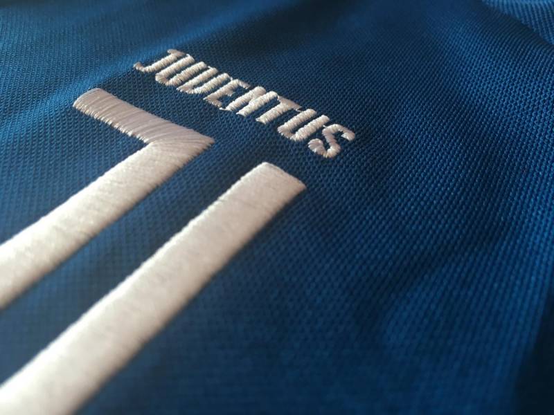 ox_nowa-nieuzywana-koszulka-polo-t-shirt-adidas-juventus-turyn-dybala