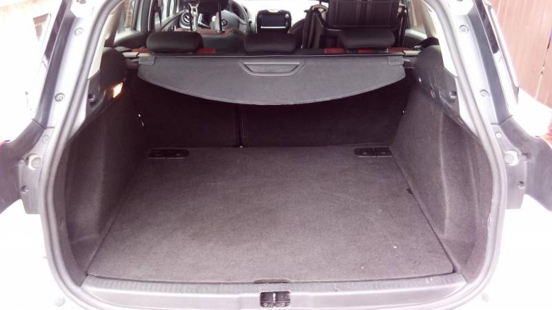ox_renault-clio-iv-grandtour-15dci-diesel-salon-polska-navi-kamera