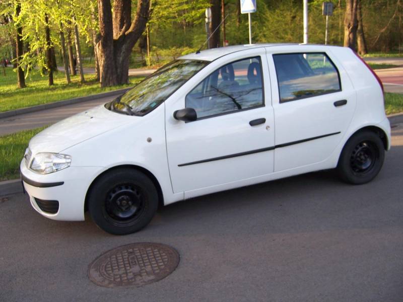 ox_fiat-punto-2-facelifting-2008-rok-13-jtd-diesel-klima-93440km
