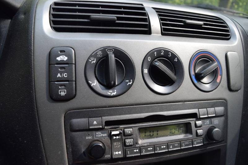 ox_pilne-honda-civic-17-diesel-2003-klima-alufelgi