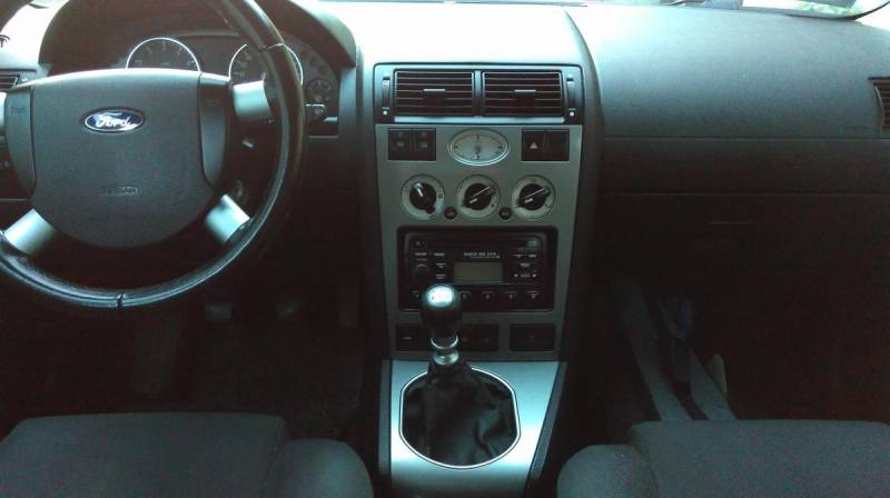 ox_ford-mondeo-mk3-18-benzyna-2002r
