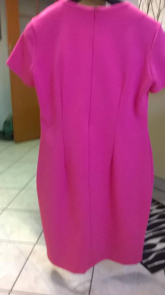 ox_bardzo-ladna-rozowa-sukienka-rozm42