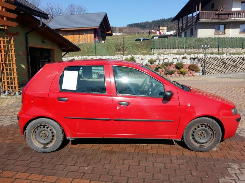 ox_sprzedam-fiat-punto-19-d-2003