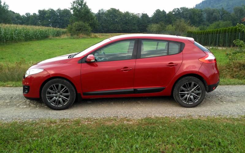 ox_renault-megane-iii-lift-rok-2012r-kola-na-lato-i-zime