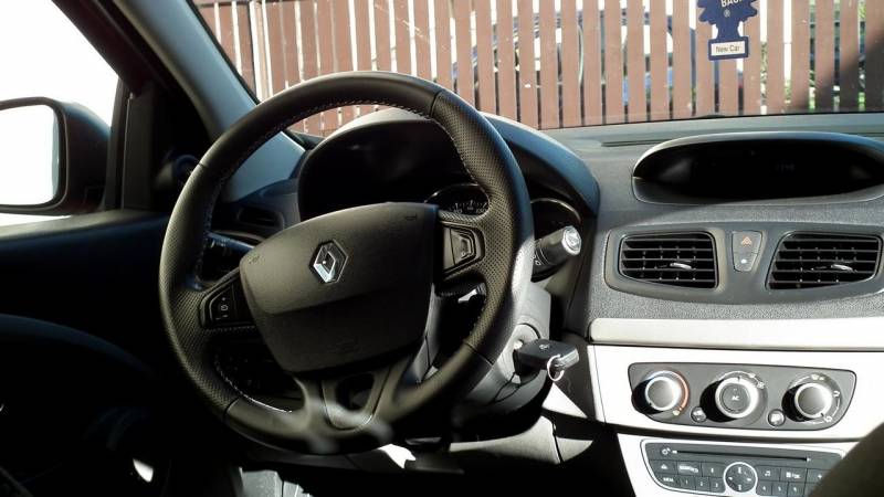 ox_renault-megane-iii-lift-rok-2012r-kola-na-lato-i-zime