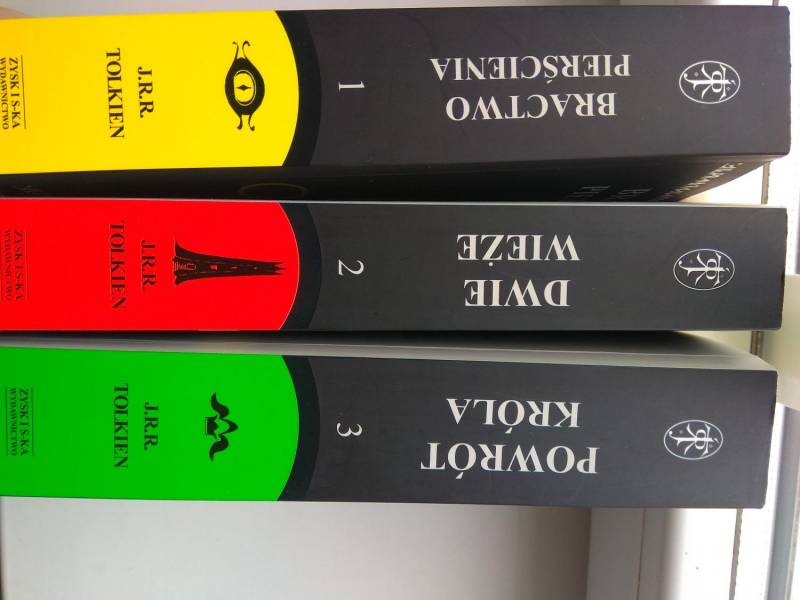 ox_trylogia-wladca-pierscieni-nowy-komplet-ksiazek